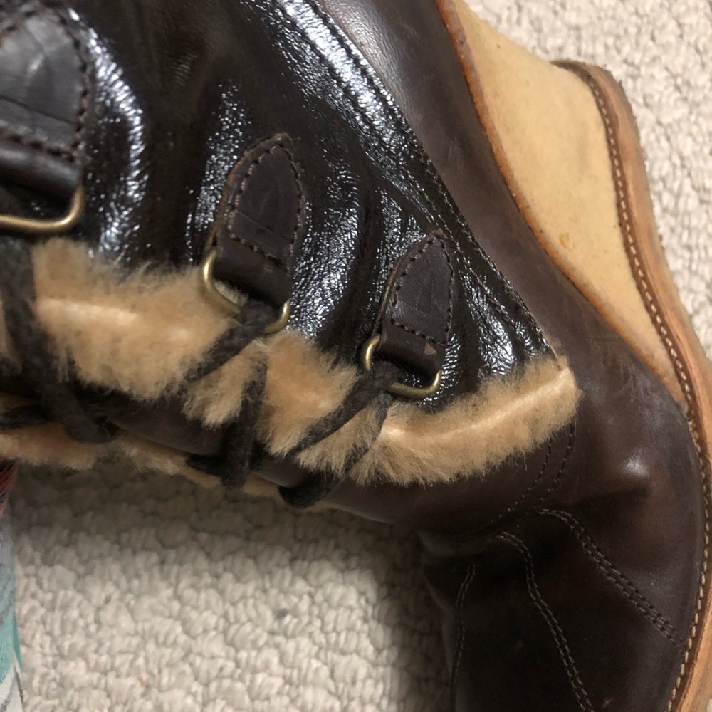 Boots - Picture 5 of 6